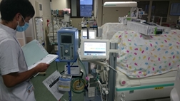 人工呼吸器と人工保育器